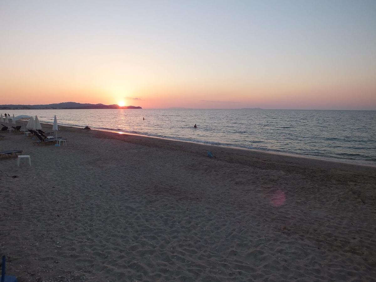Frosos Beachfront Maisonette Acharavi Αχαράβη Εξωτερικό φωτογραφία